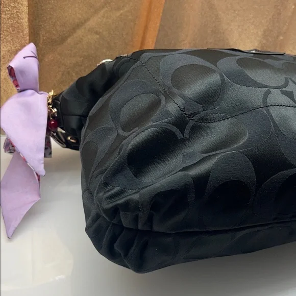 Coach Black Signature Shoulder Bag with Floral Scarf - Picture 4 of 17